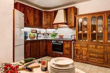מסה לוברנסה Gocce Villas - Villa De Flores Country Style Villa With Pool מראה חיצוני תמונה